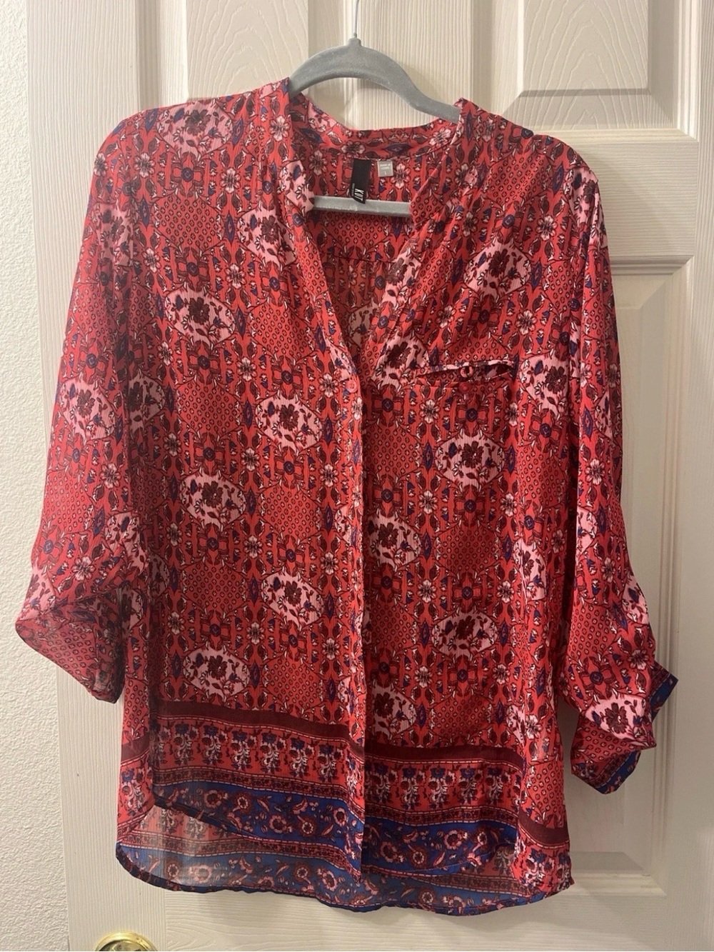 Kut from the Kloth Red Printed V-Neck Button-Front Blouse